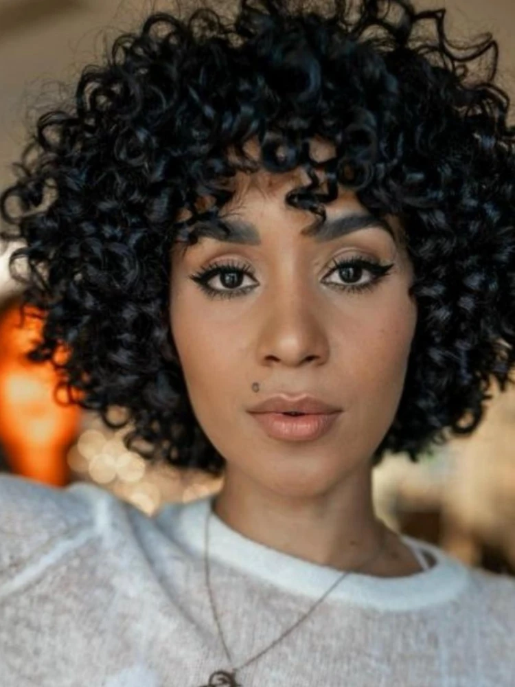 DH Solutions hair stylist website template - woman with type 4 hair after hot oil treatment