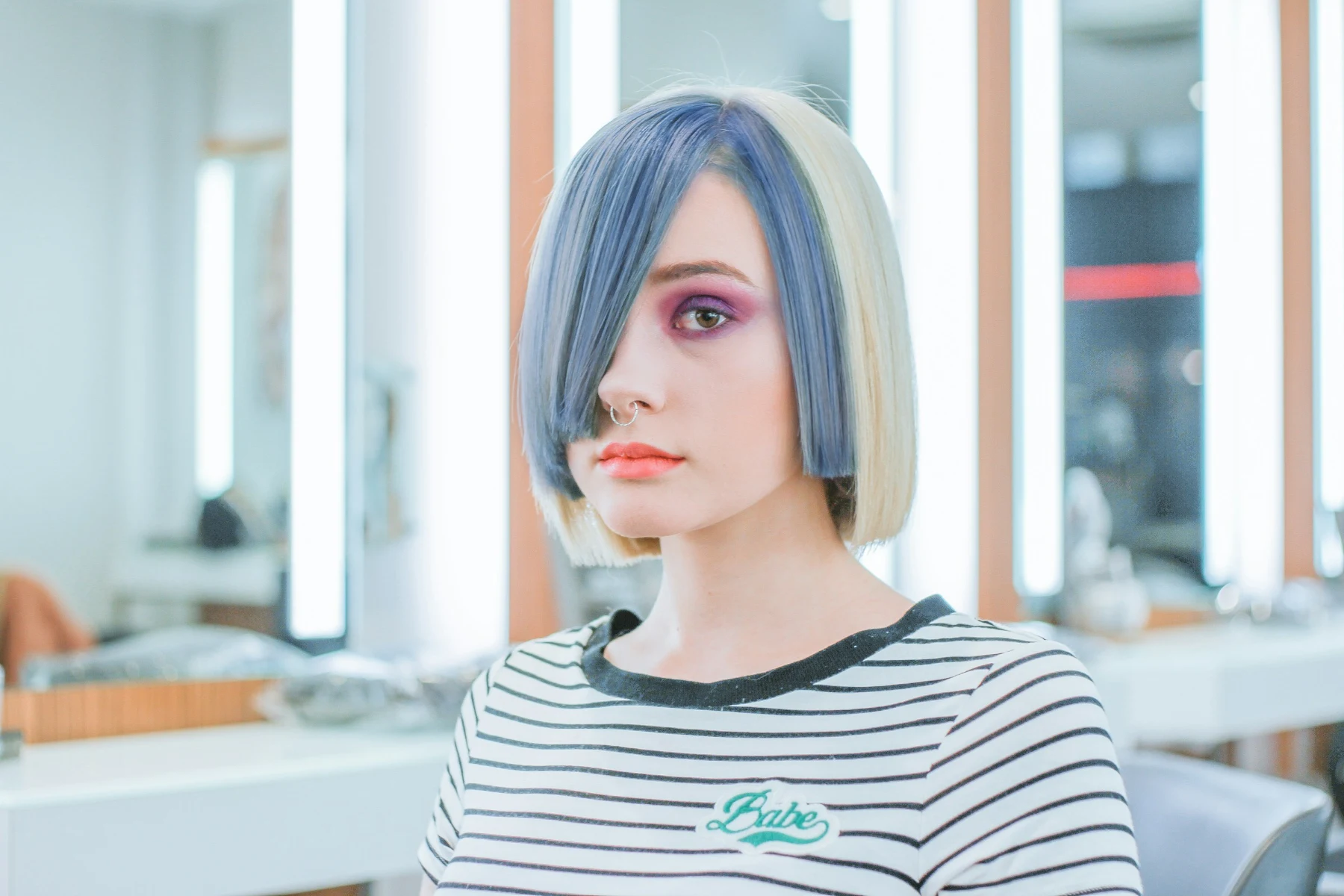 DH Solutions hair salon website template - woman with bleached and dyed hair
