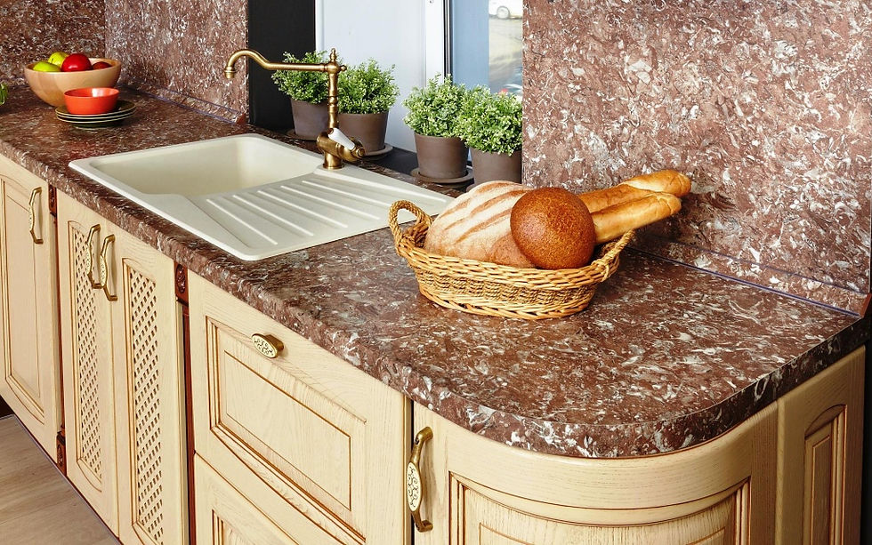 Столешницей ДСП