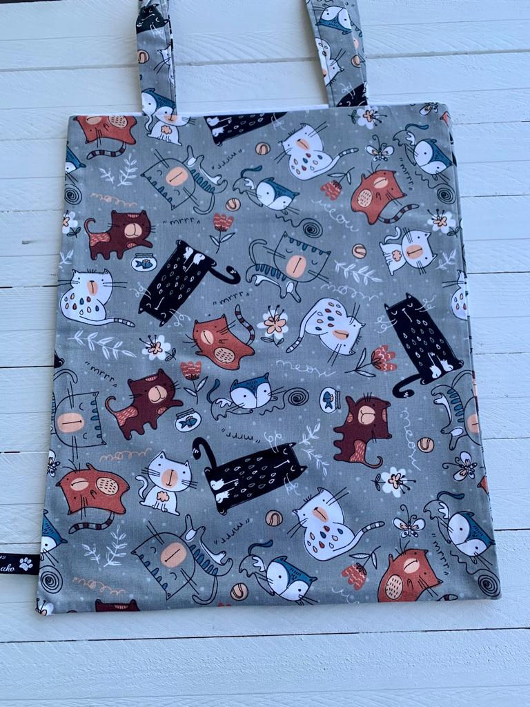 Tote bag