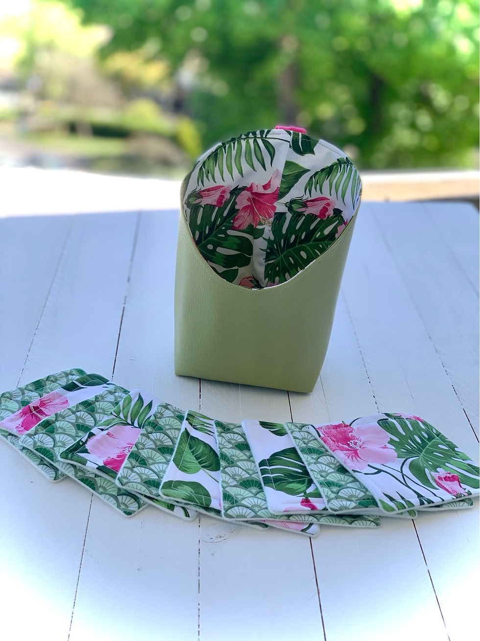 Miniature : Panier à suspendre et ses lingettes 