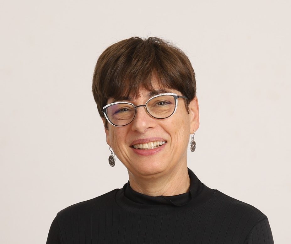 Writer: Ellen Graber, Head of Cocoa Cure Center