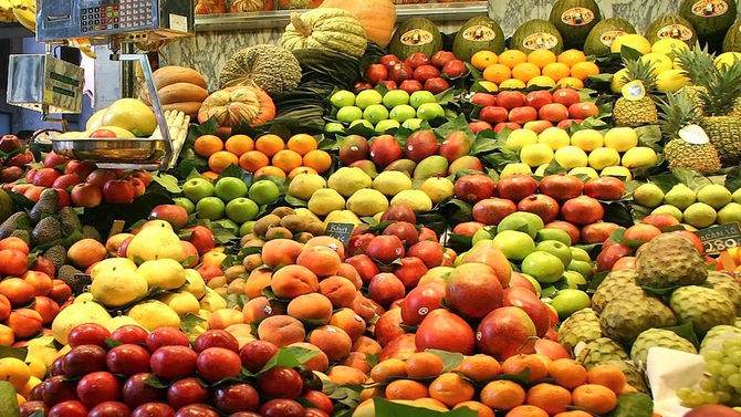 Clasificación por colores las verduras y frutas