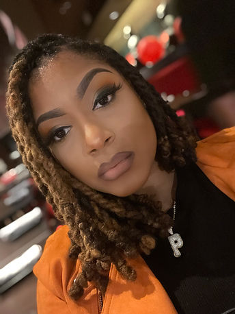 Facetune_20-02-2021-22-43-44.jpeg