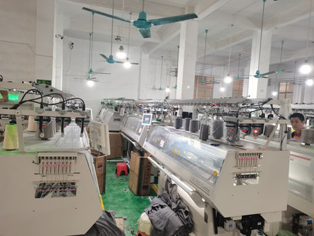 🌿 Vintage-Washed Summer Knit – Desarang Sweater’s Professional Production StoryIntroducing vintage-inspired knitwear perfect for the summer season, and its special production process. Desarang Sweat