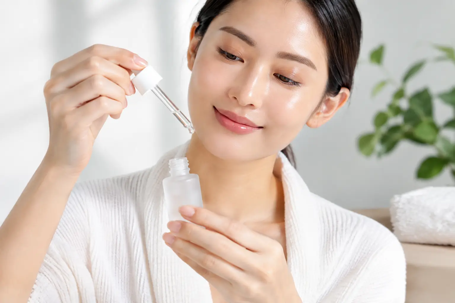 Skin Barrier Repair Essence: How to Use It