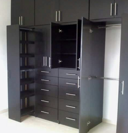 closet zapatero