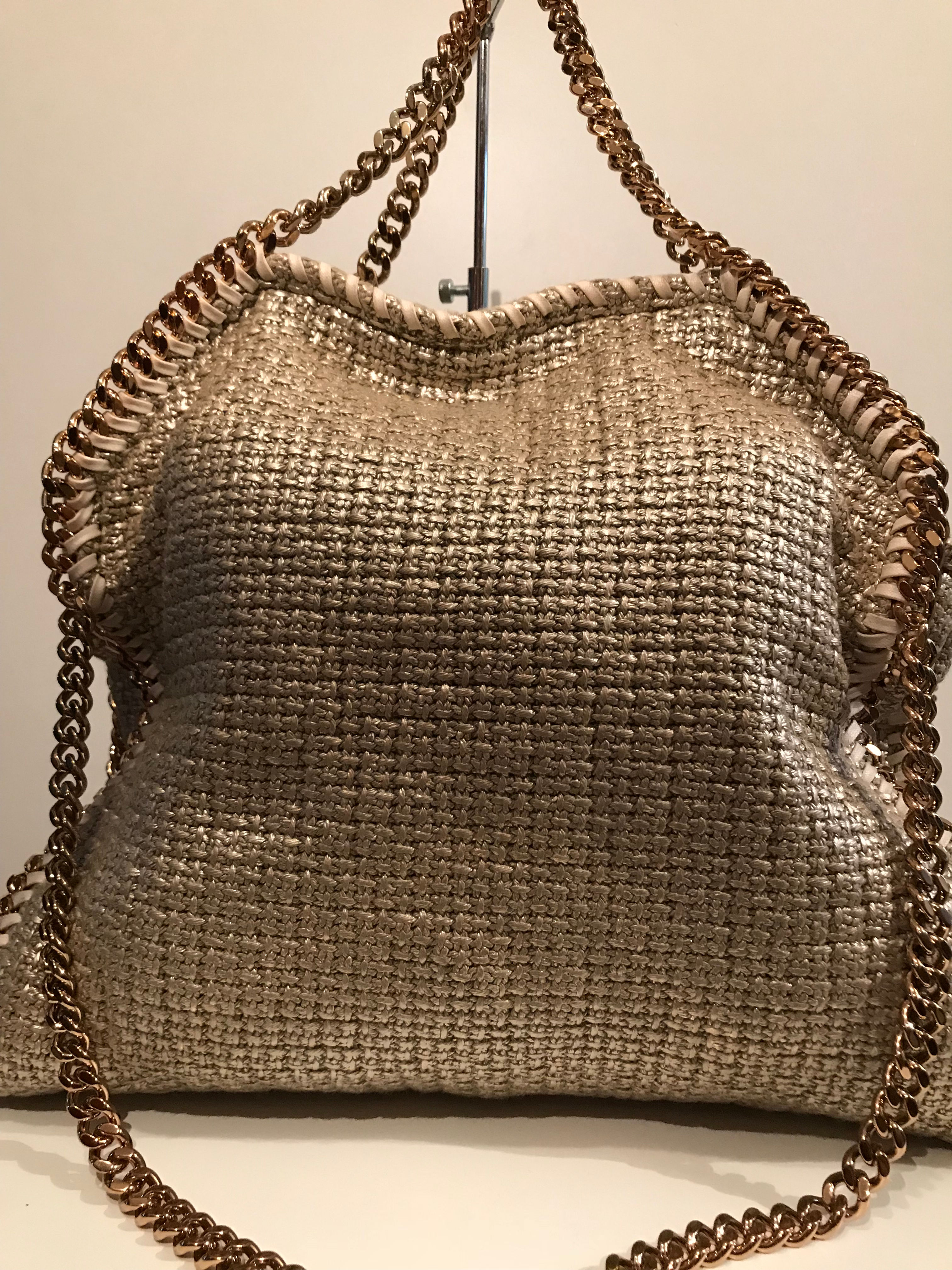 Bolsa Stella McCartney Falabella Dourada