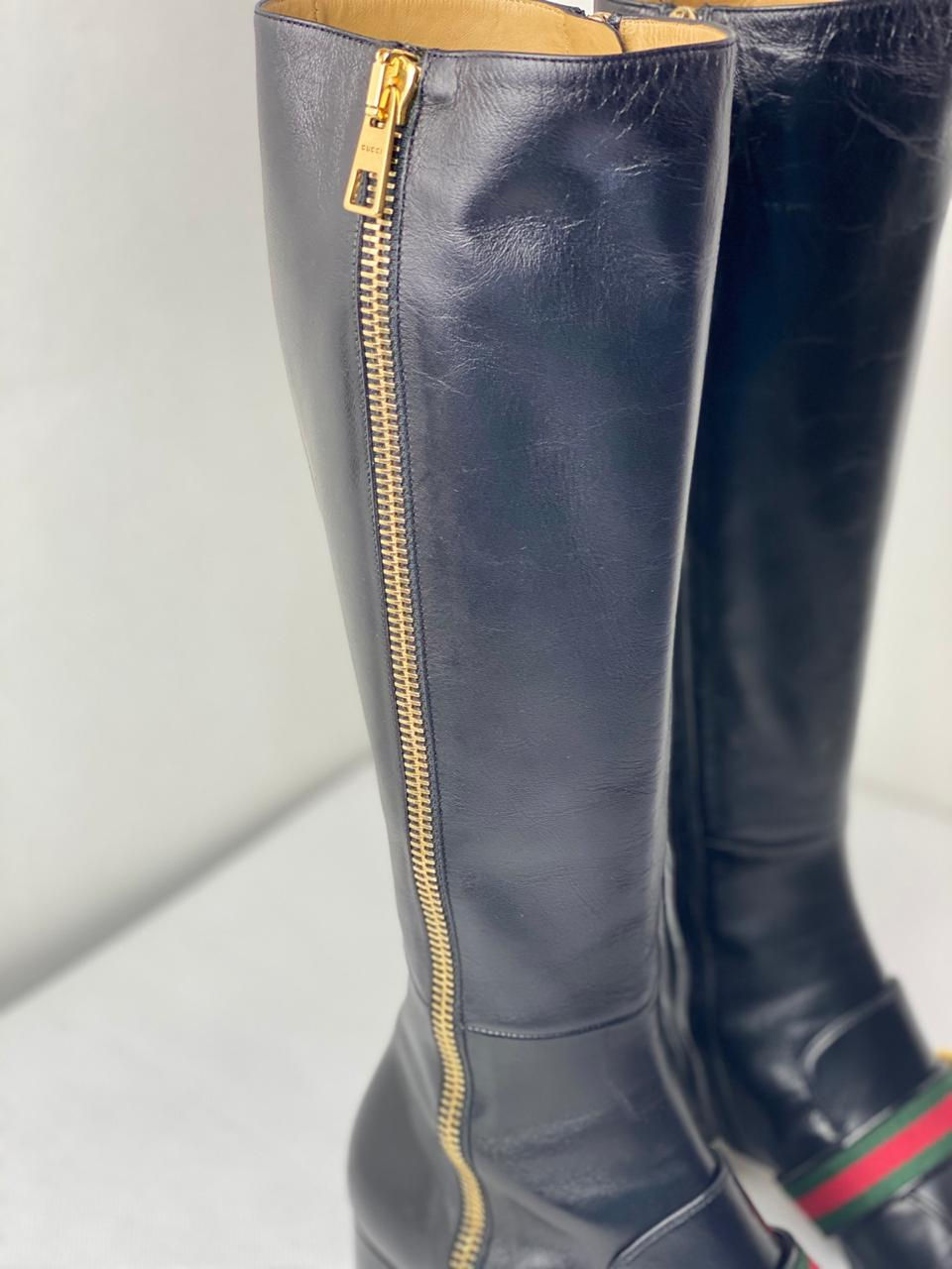 Miniatura: Bota Gucci em couro Preta