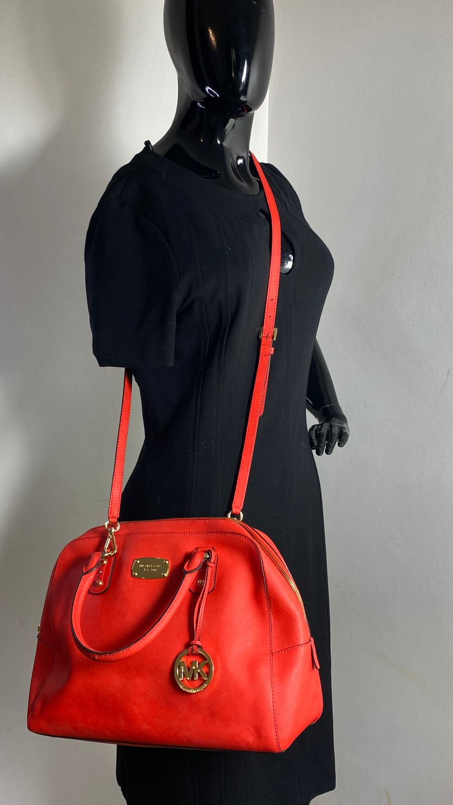 Miniatura: Bolsa Michael Kors Sutton Original