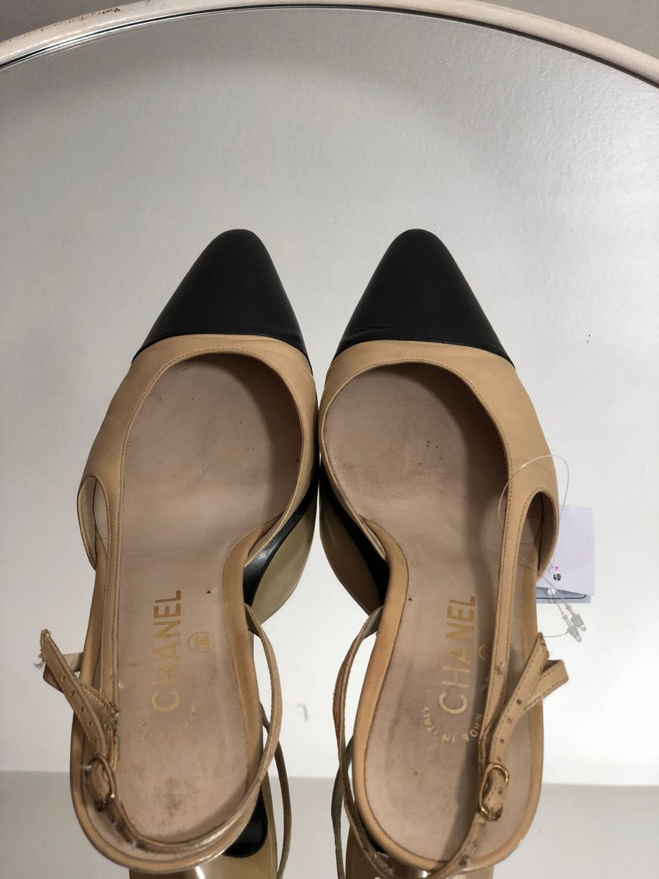 Miniatura: Sapato Chanel  modelo scarpin confeccionado em couro bicolor preto e nudes