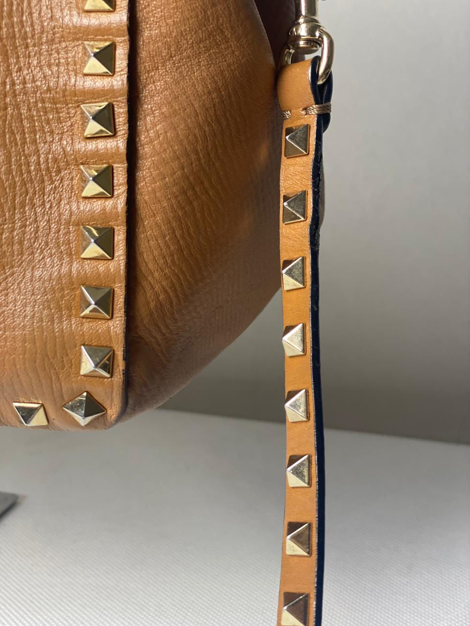 Miniatura: Bolsa Valentino Rockstud Caramelo