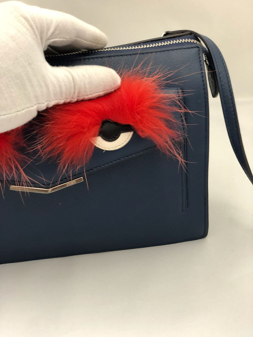 Miniatura: Bolsa Fendi Baguette de couro azul