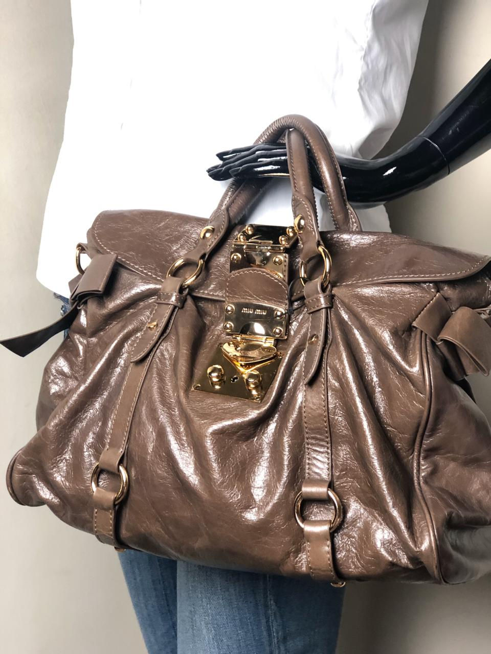 Miniatura: Bolsa Miu Miu Bow Lock Marrom