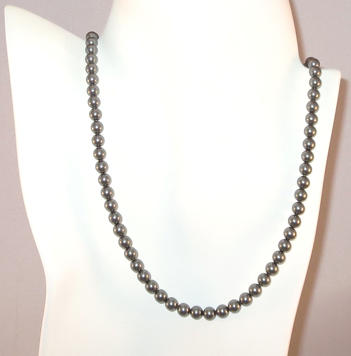 Necklace Swarovski Pearls Dark Gray