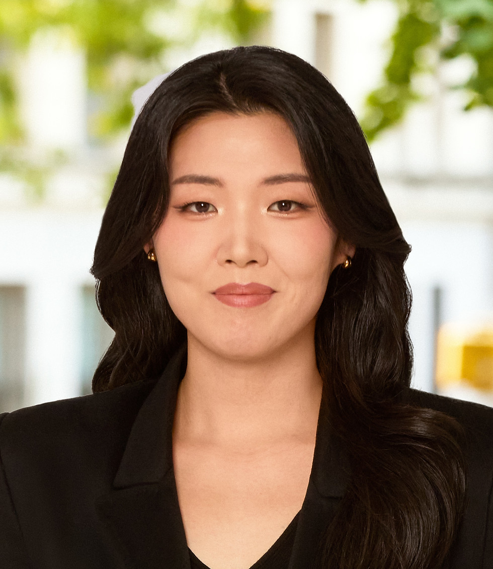 YANG_ANGELA headshot.jpg