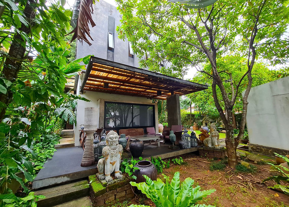 For Sale ขายบ้านสวนสไตล์รีสอร์ท พร้อมห้องโชว์รูมติดถนน ร่มรื่น ธรรมชาติ