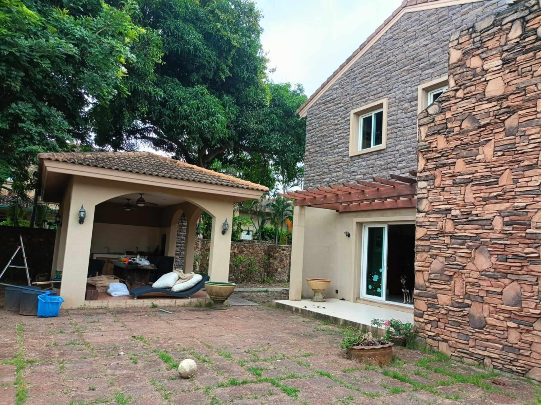 For Sale Silk Road Place