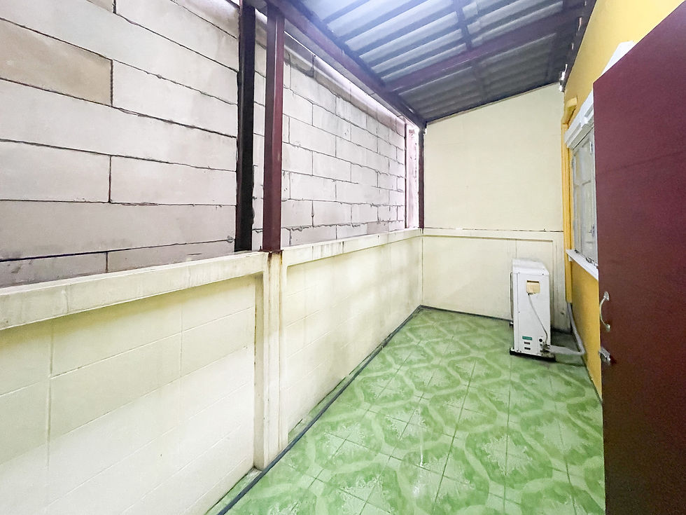 ภาพขนาดย่อ: For Sale Baan Piyawararom 1