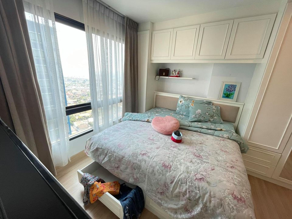 For Sale The Niche Mono