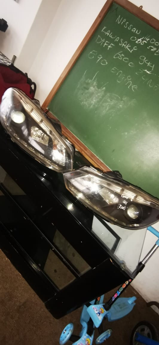 Golf 6 gti headlights x2 left and right