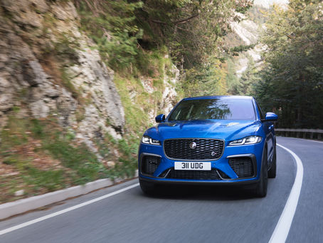 INTRODUCING THE NEW JAGUAR F-PACE SVR