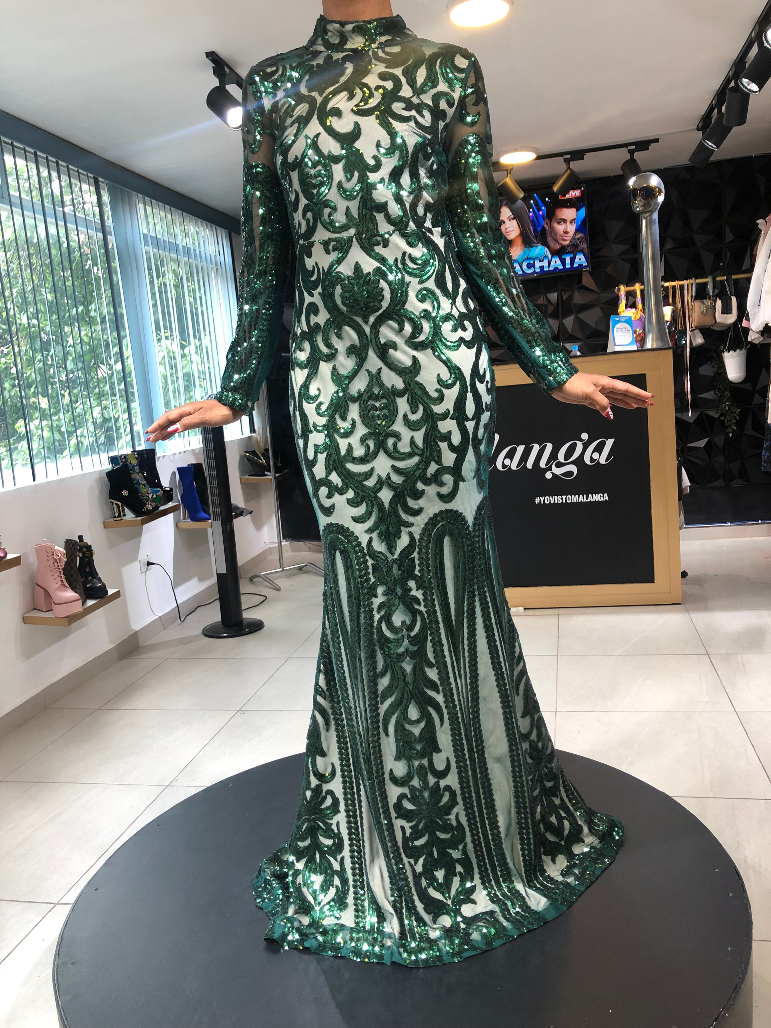VESTIDO DE NOCHE