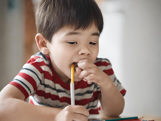 מדוע ילדים מכניסים חפצים לתוך הפה?
