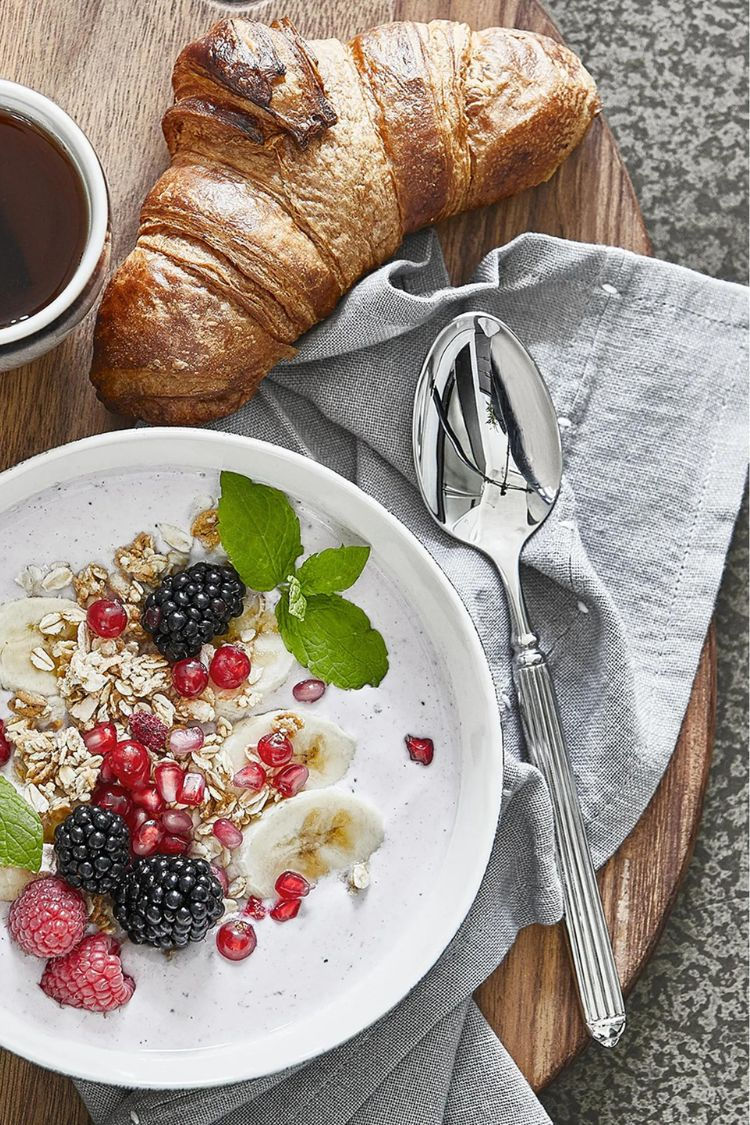 Miniaturbild: 4er-Besteckset in Silber, Gabel, Messer, Esslöffel, Teelöffel