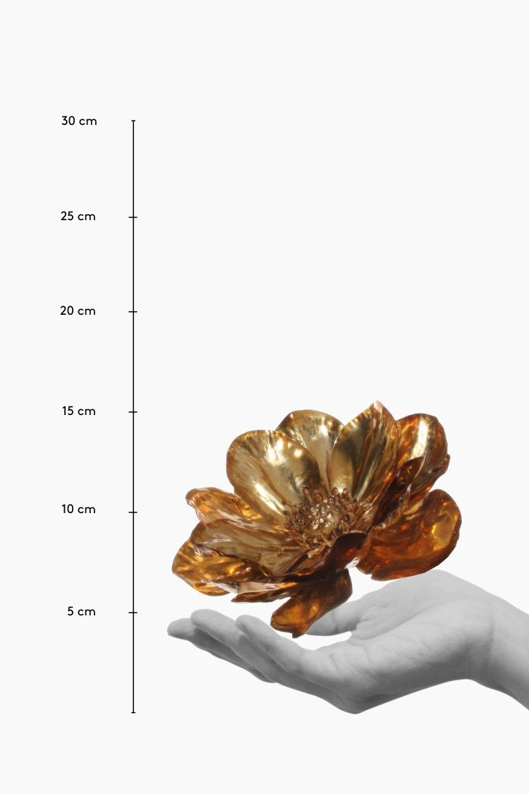 Thumbnail: Weihnachtsornament in Form einer Magnolie in Gold im glänzenden Finish