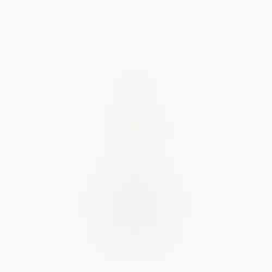 Rustikale Spitzkerze in Creme