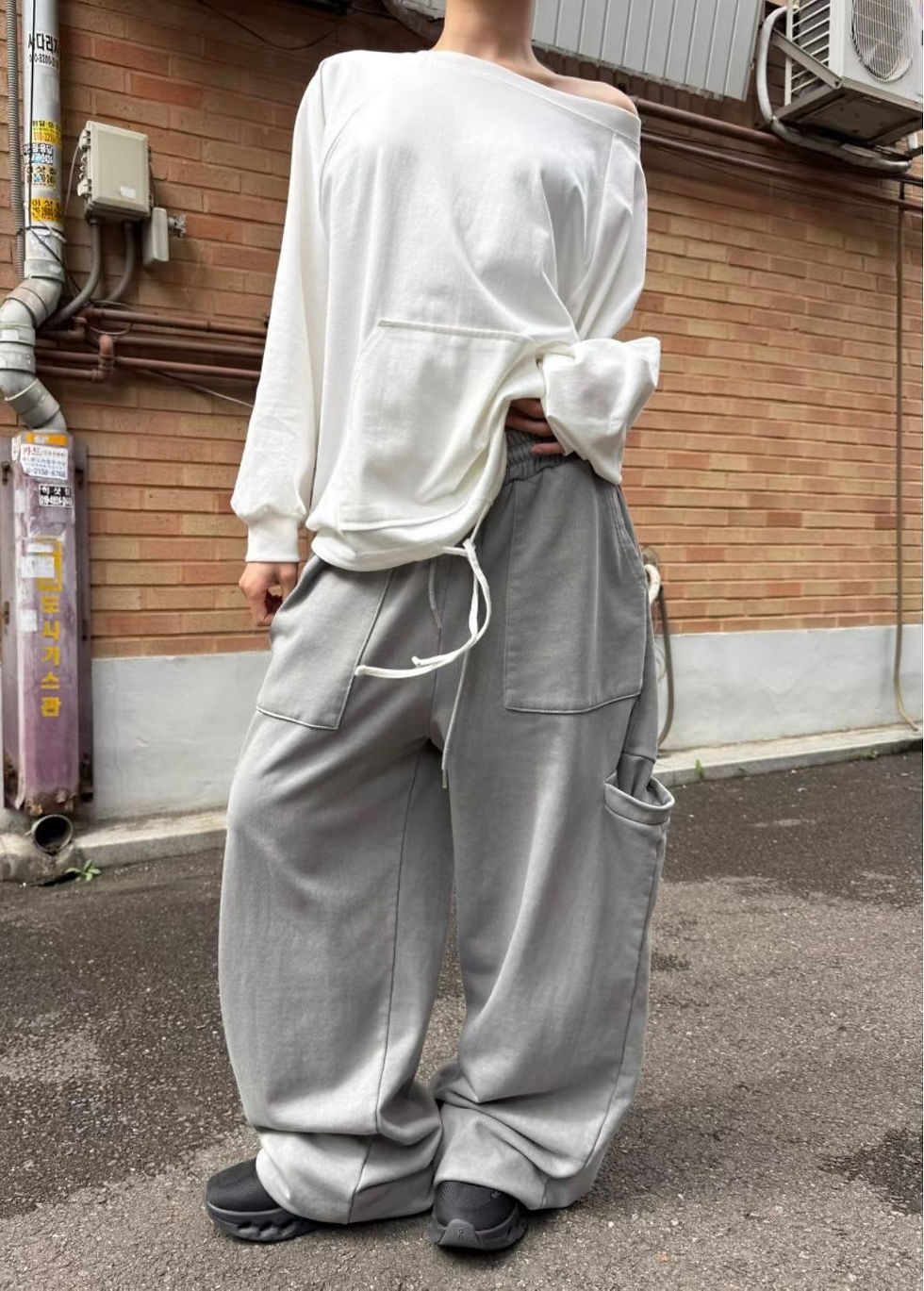 縮圖：水洗色直筒口袋棉褲
