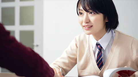 アドビストックから個別女子生徒.png