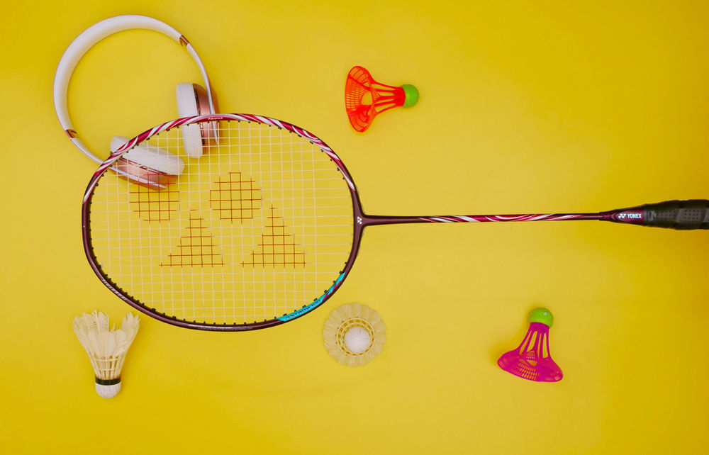 バドミントンラケット ASTROX100ZZジャンク品 アストロクス100zz ジャンク品 ヨネックスバドミントンラケット