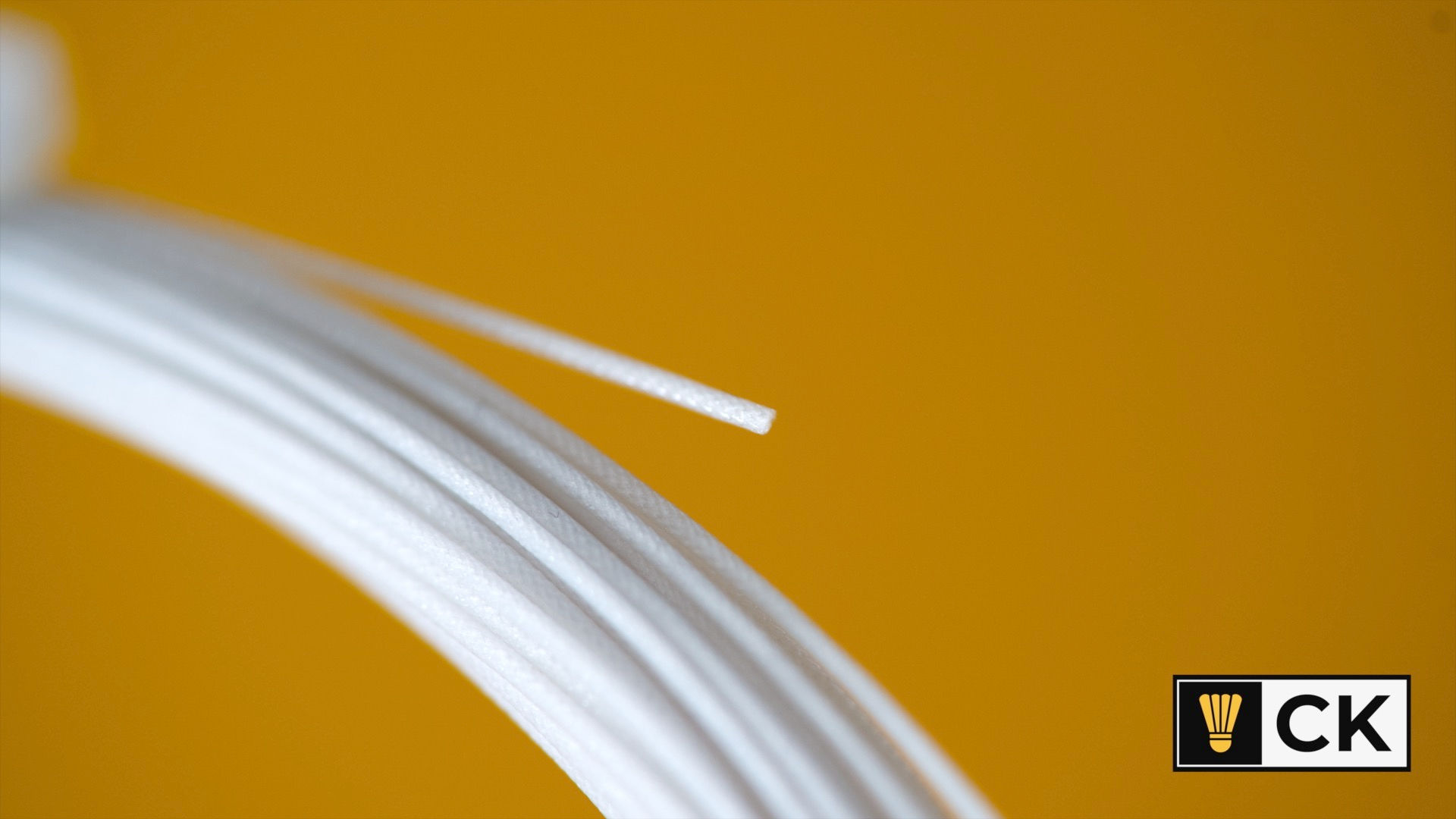 Yonex Exbolt 68 durable badminton string