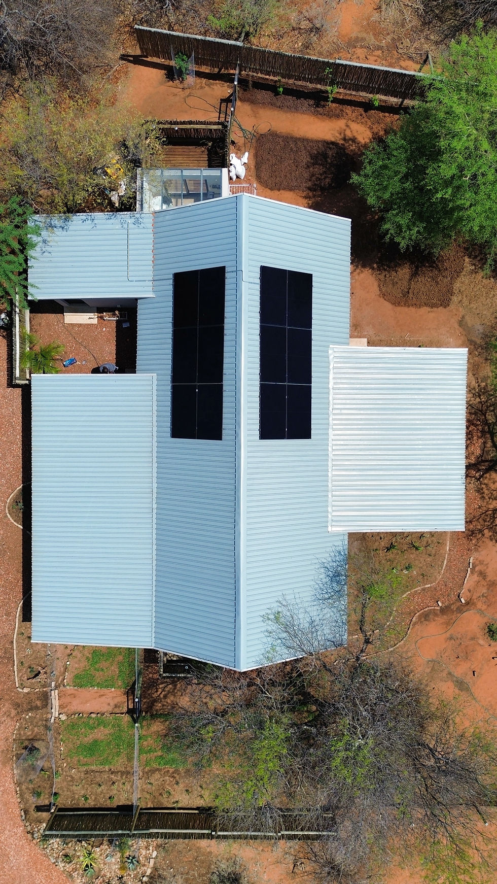 dji_fly_20251018_102532_187_1760775371750_photo_optimized