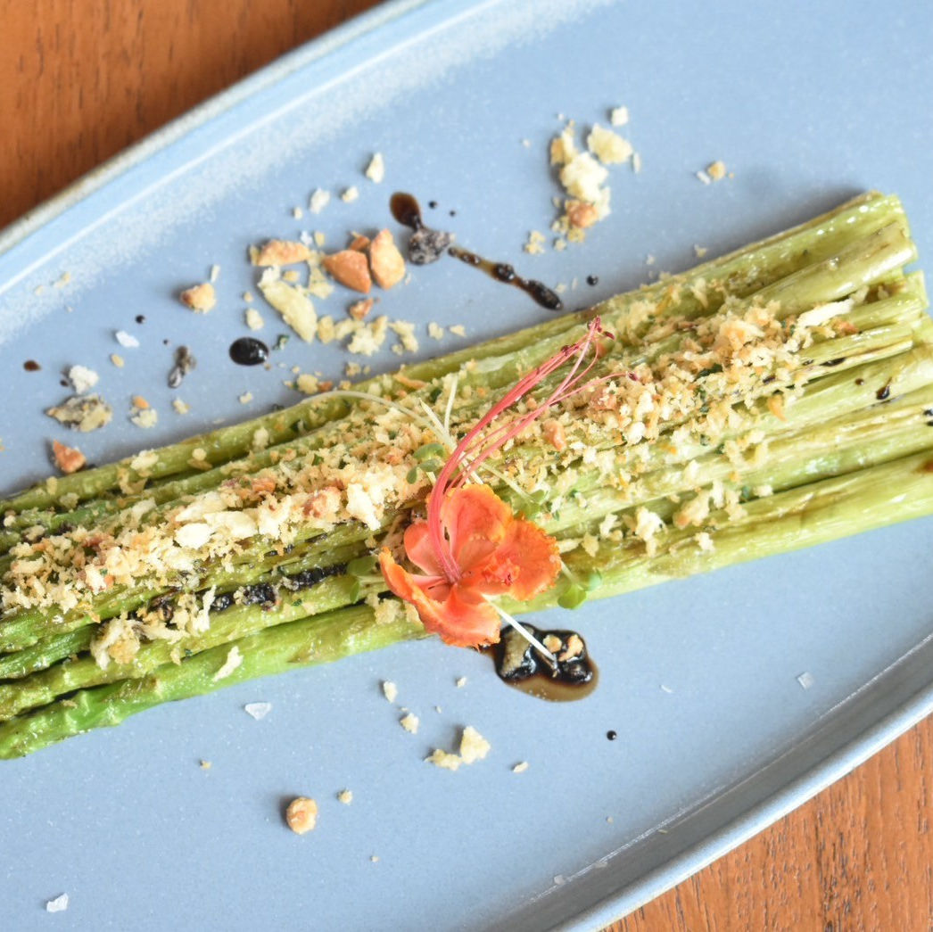 CharcoalGrilledAsparagus1.jpg