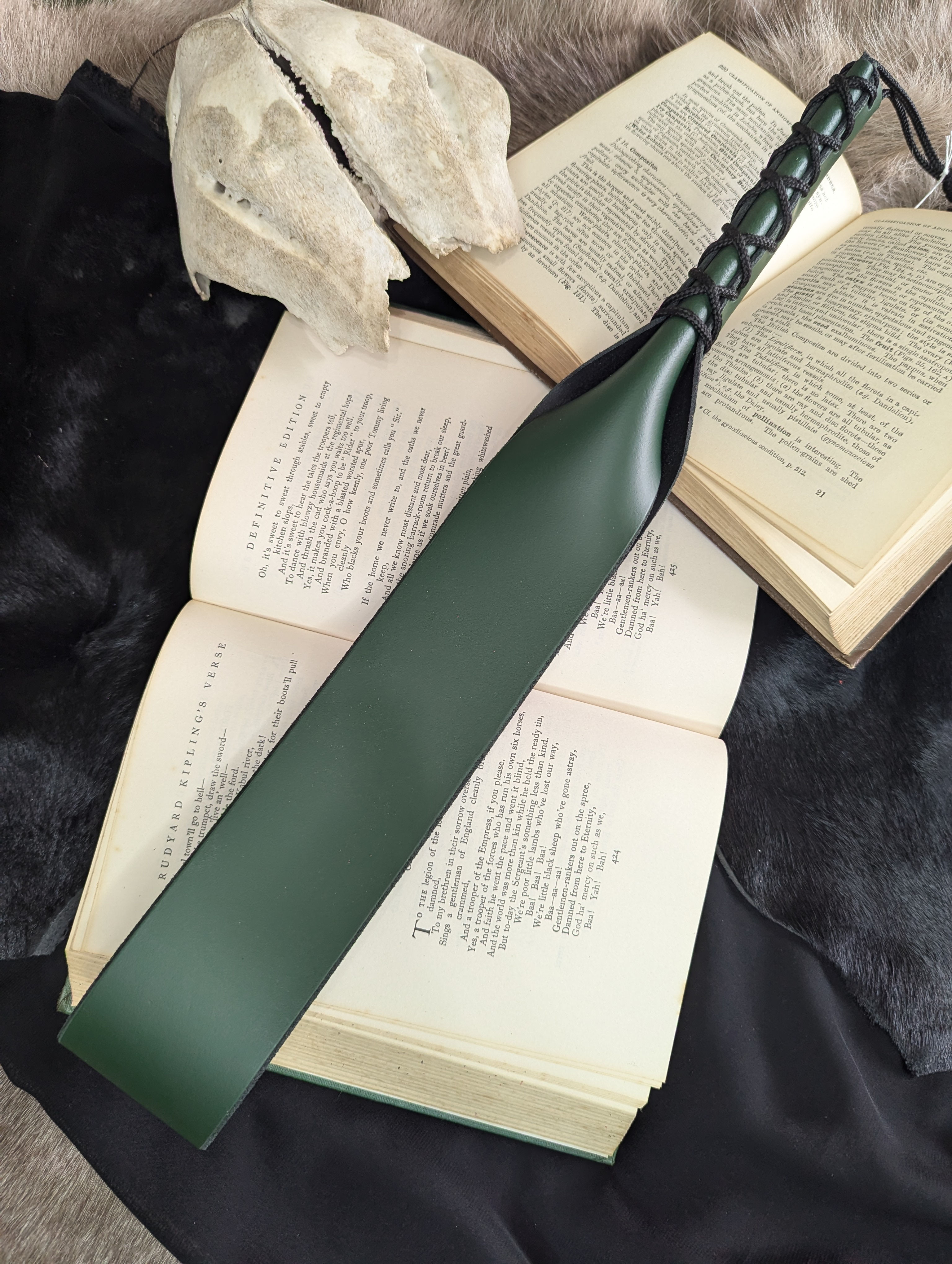 ASS SLAPPER 2" - DADDY GREEN