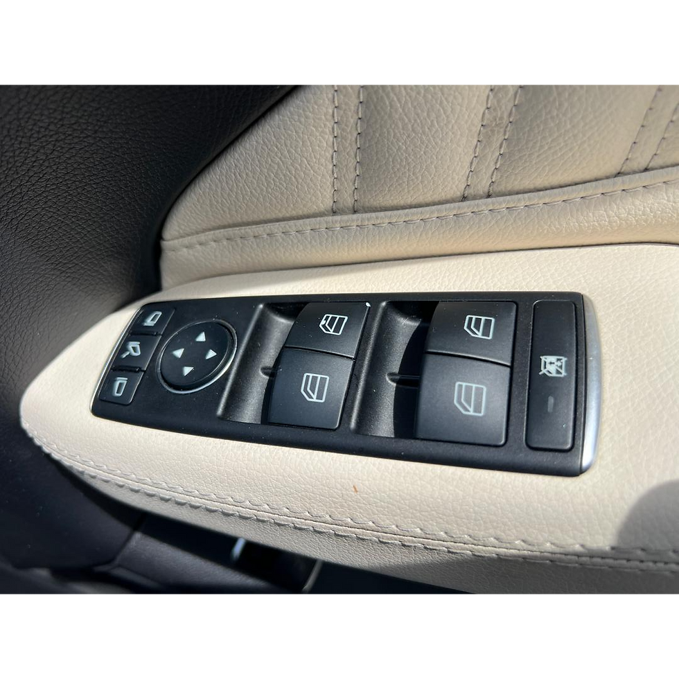 Thumbnail: Mercedes-Benz GLE350