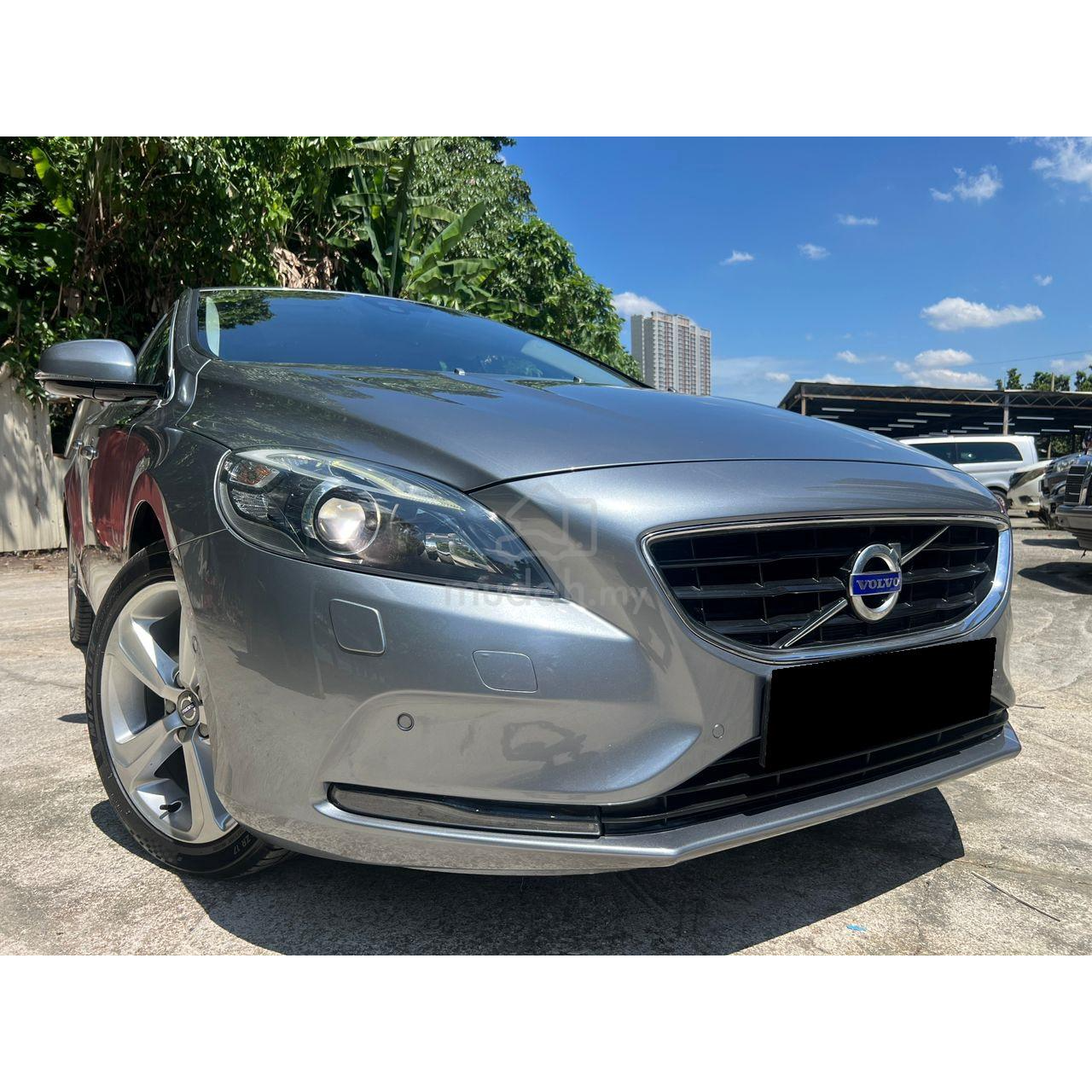 2015/16 Volvo V40 2.0 T5 (A)** 1YRS WARRANTY *OTR W/O INS & RTAX