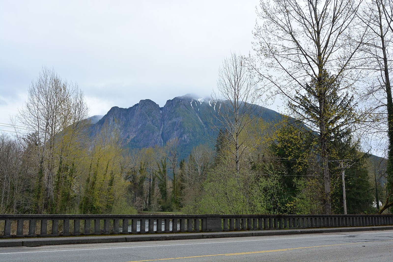 Mount Si from North Bend Way