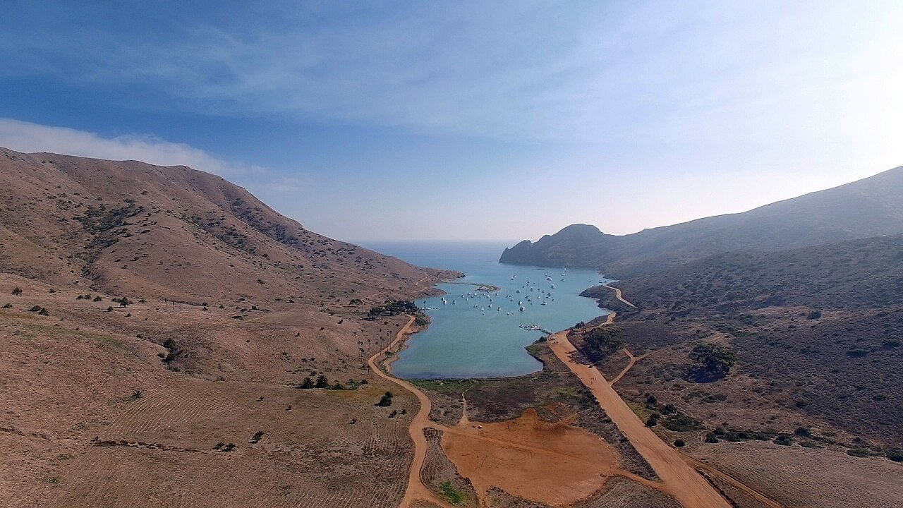 Two Harbors cove on the south side of Santa Catalina Island.