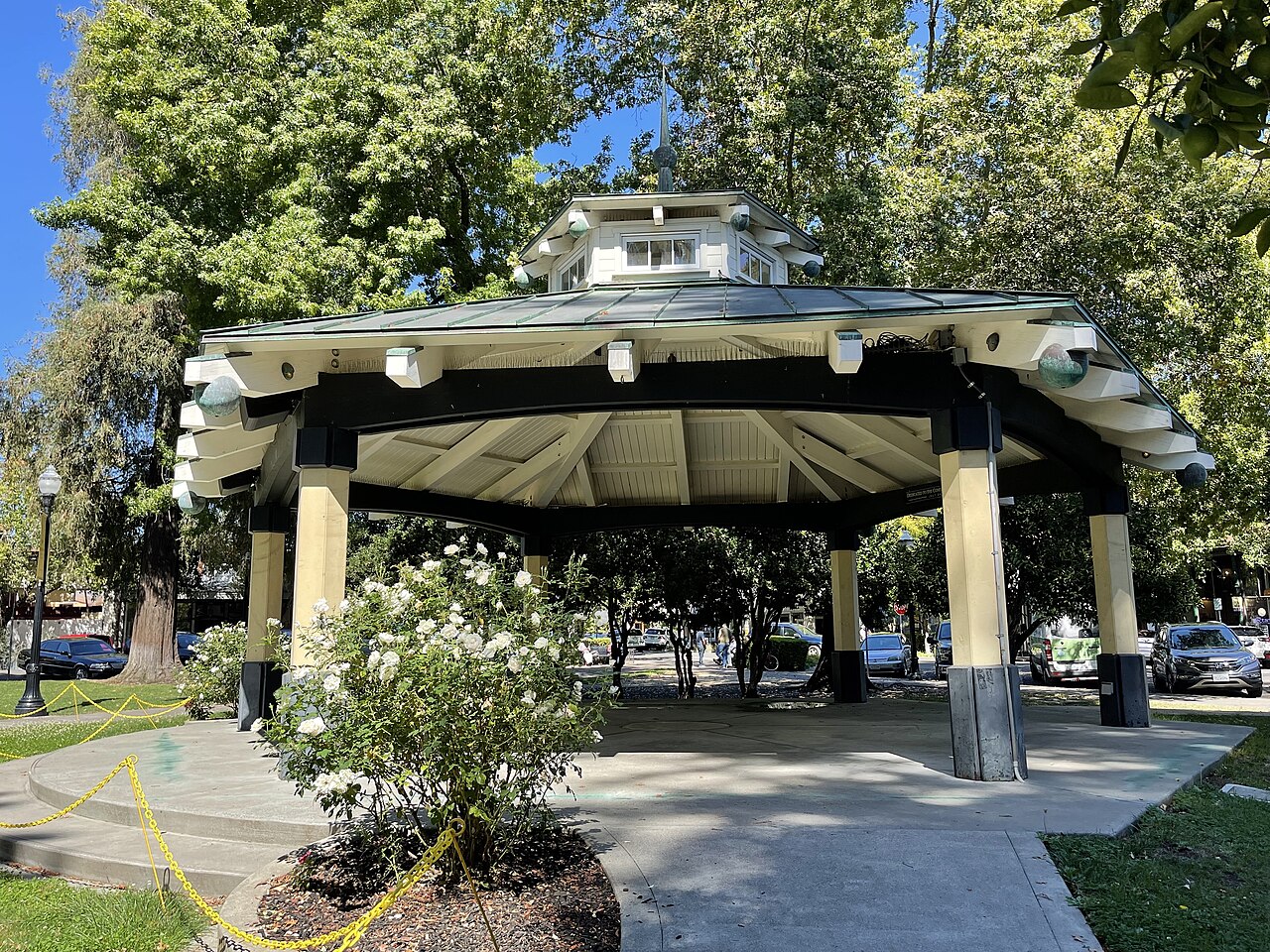 Gazebo on Healdsburg Plaza