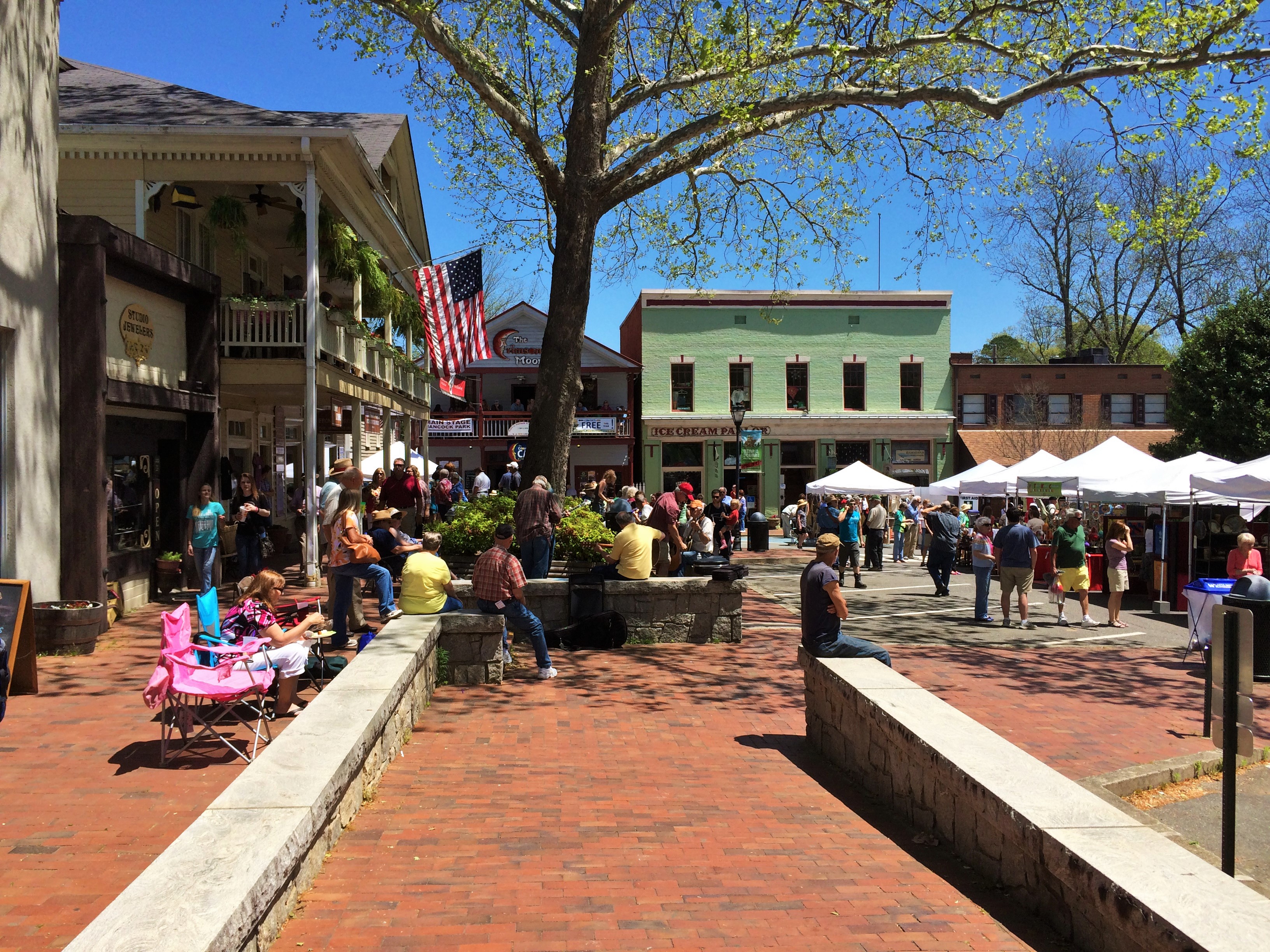 Public Square North in Dahlonega, Georgia