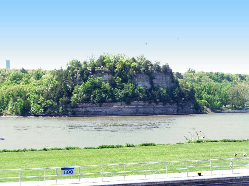 Starved Rock on the Illinois River, LaSalle County, Illinois