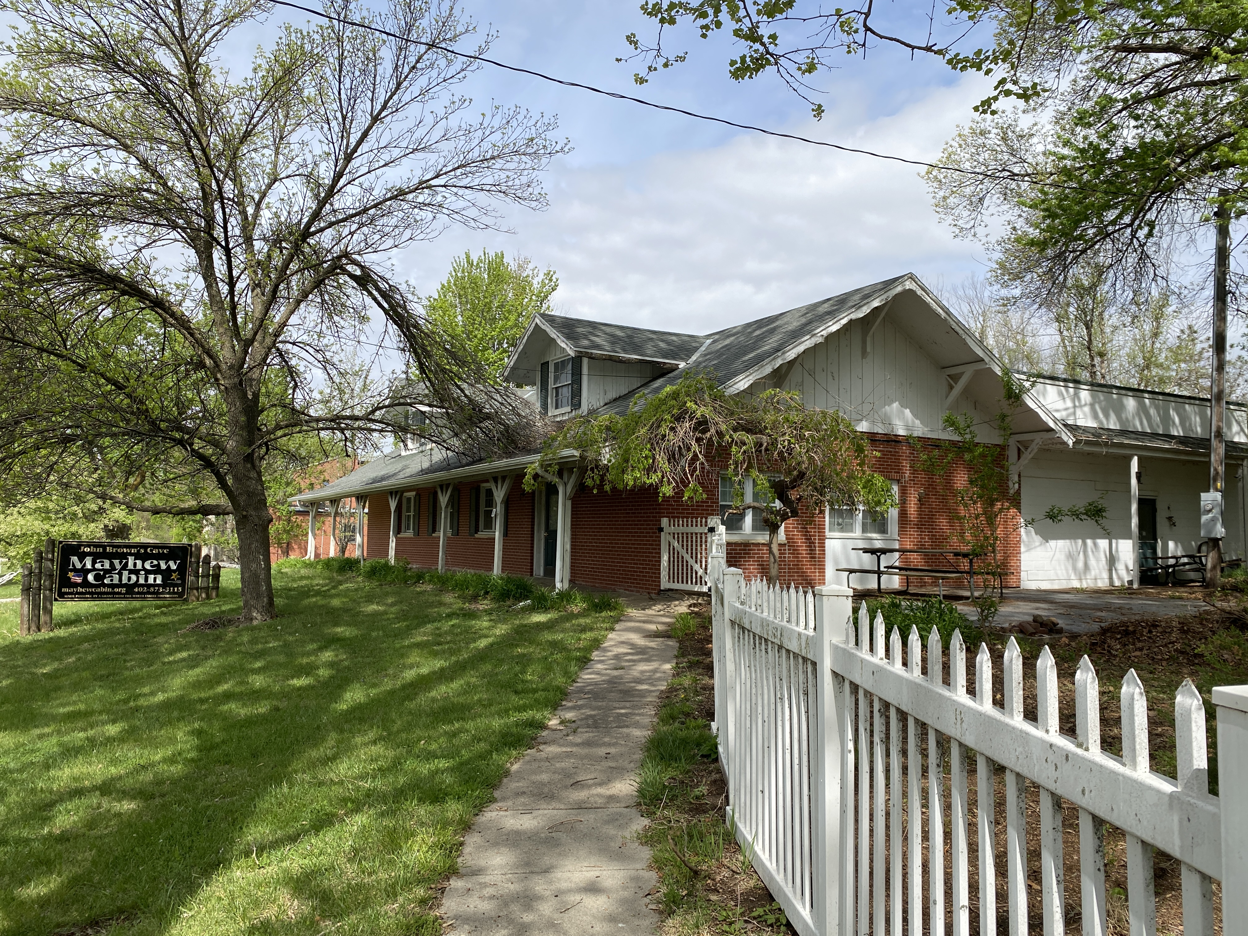 Mayhew Cabin visitor center in Nebraska City, Nebraska