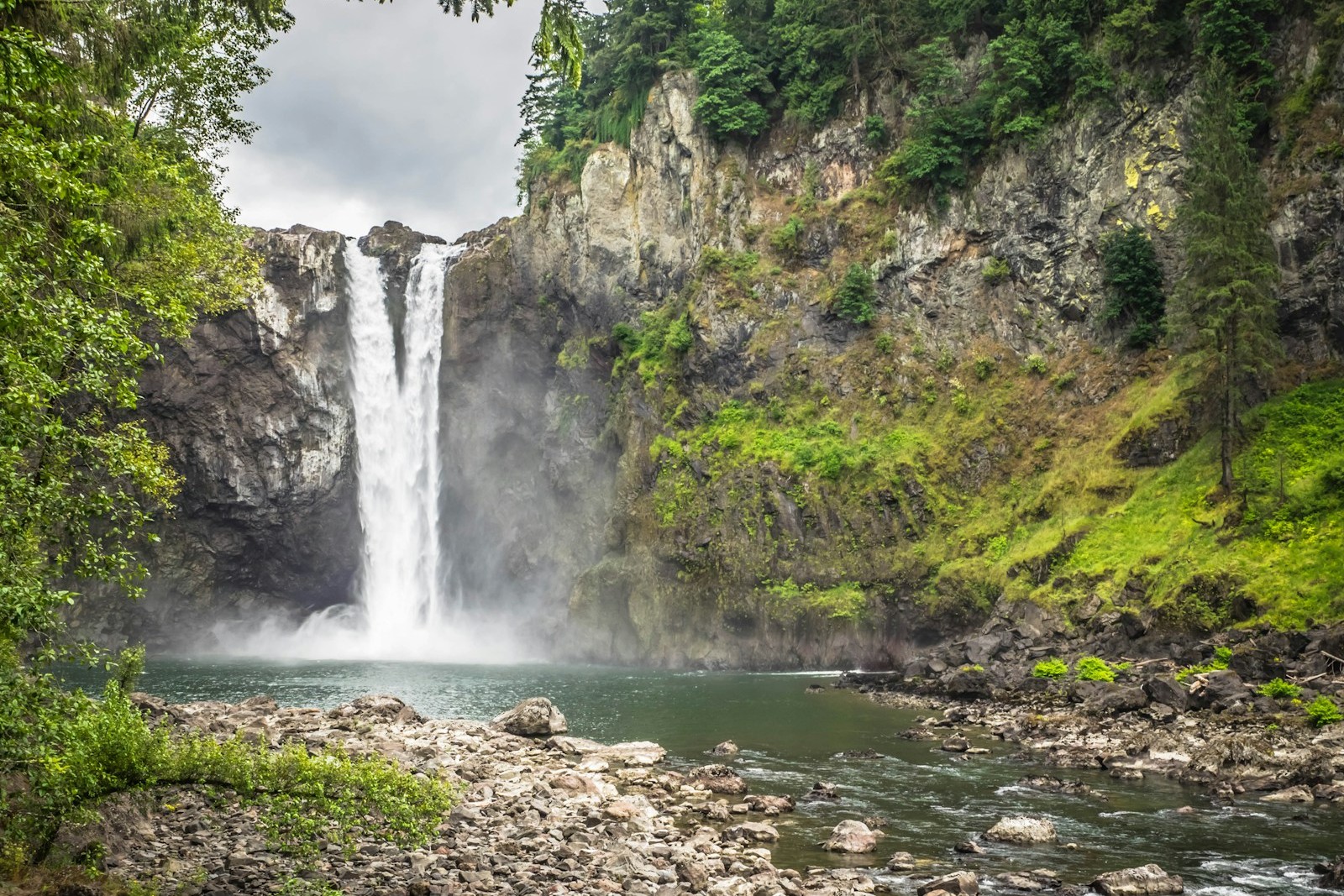 Snoqualmie Falls from the riverbed