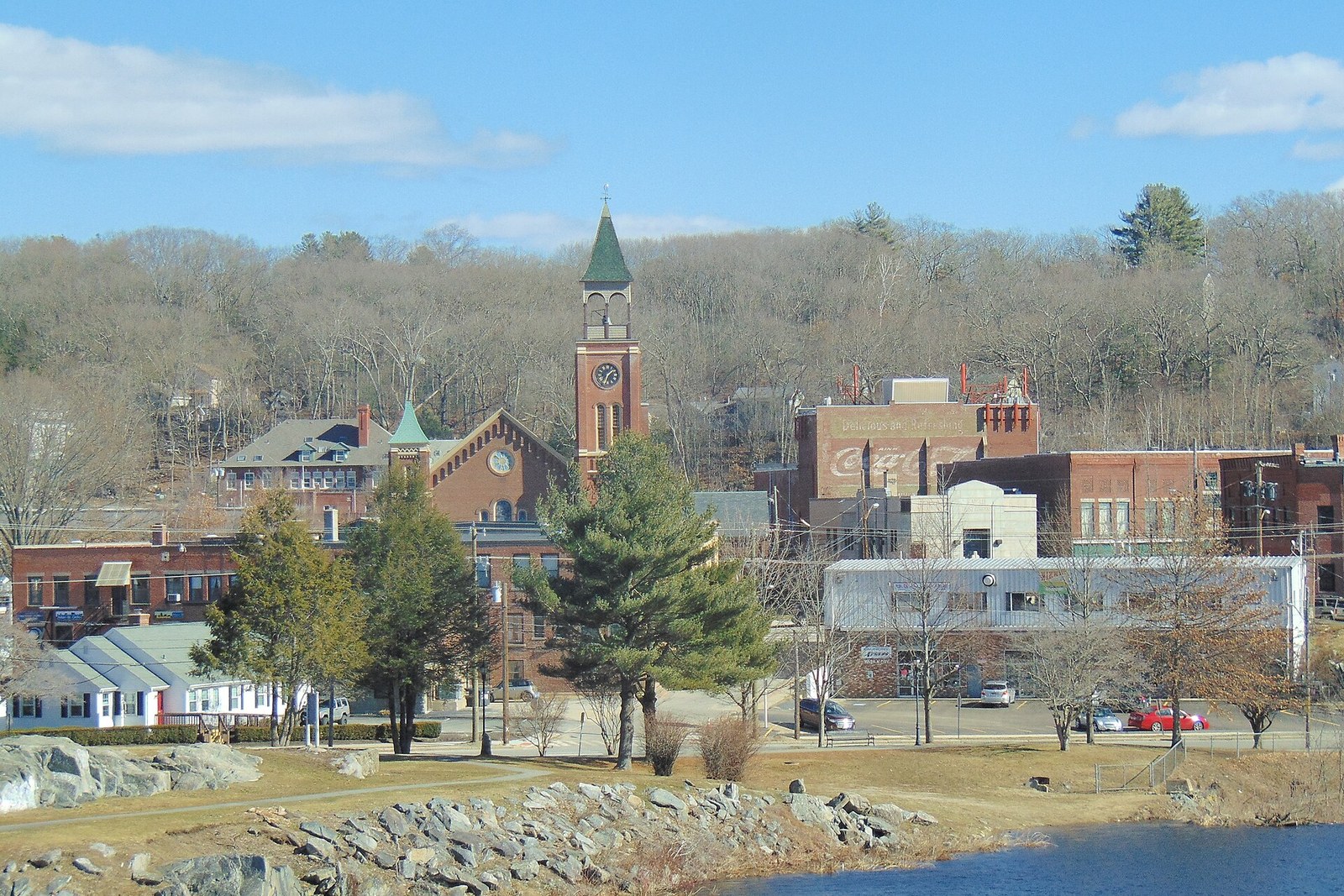 Putnam, Connecticut downtown skyline from the river