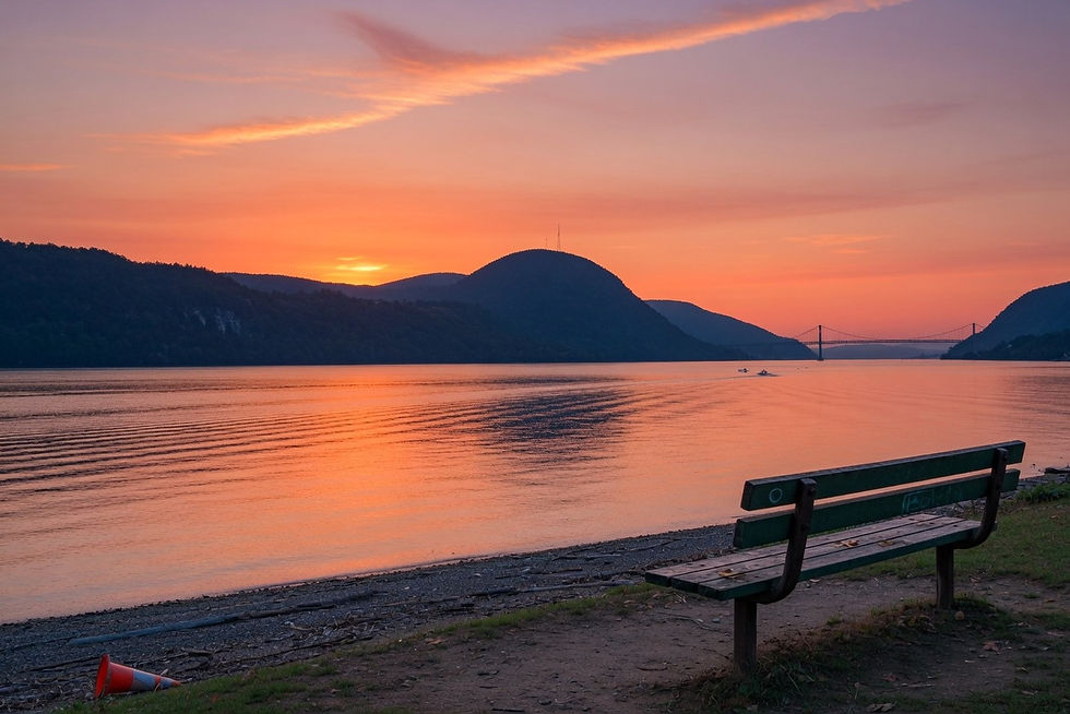 Hudson River sunset from the Beacon bank