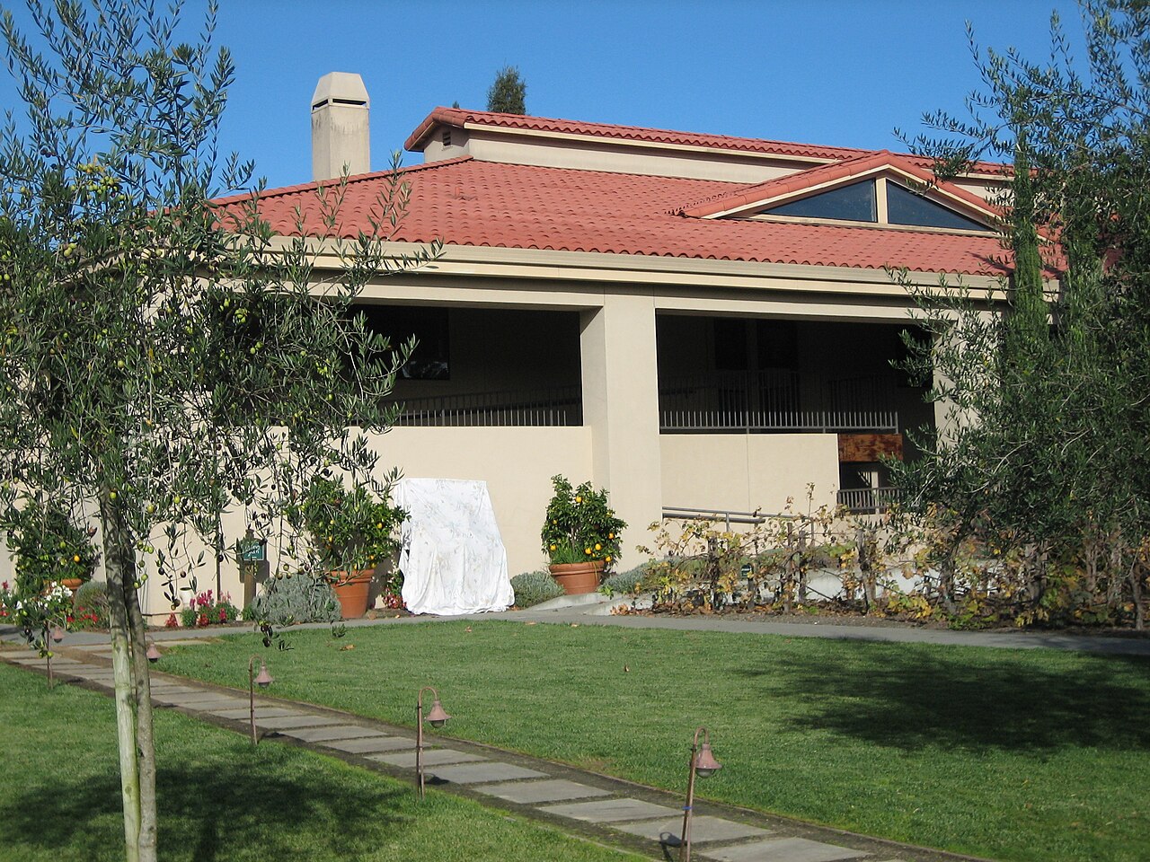 Seghesio winery exterior in Healdsburg
